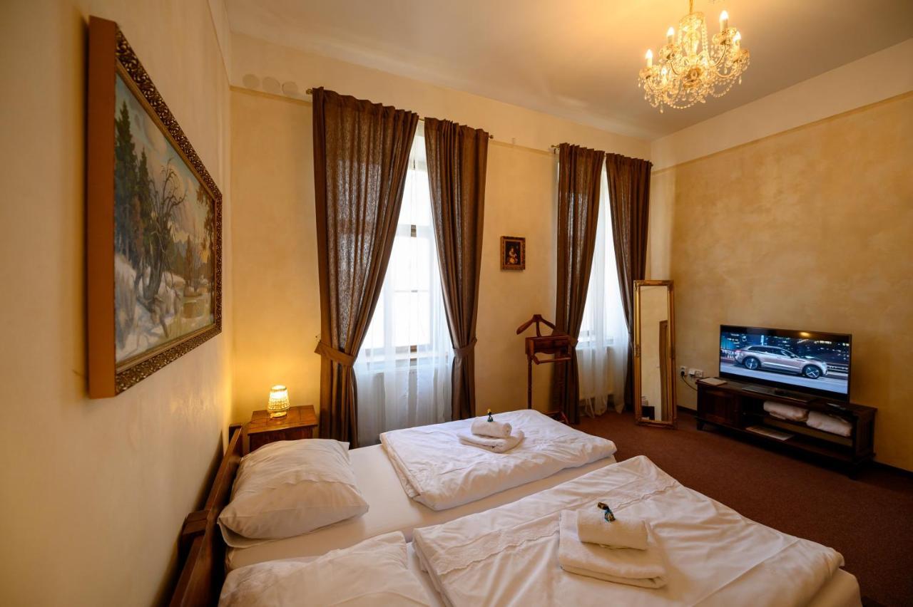 Hotel Na Zamecku Usti nad Orlici Exterior photo